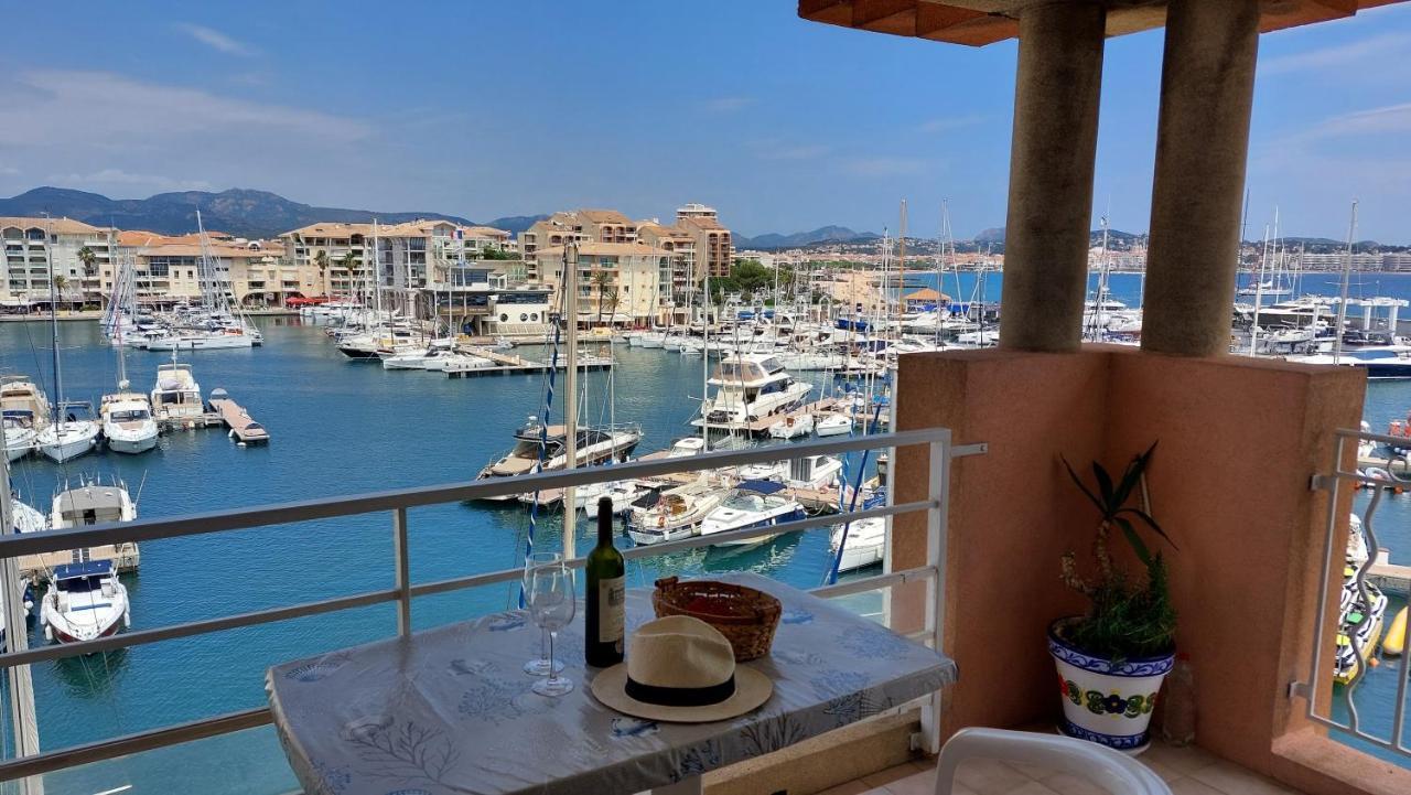 Boutique Apartment Hirondelle Port Fréjus Eksteriør bilde