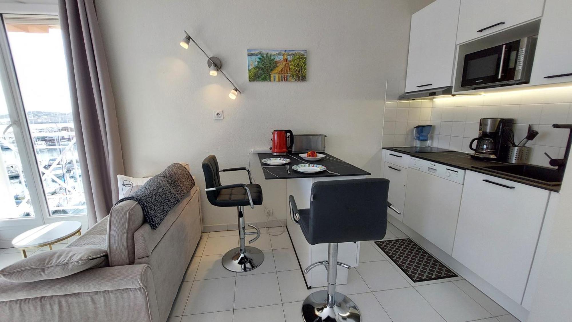 Boutique Apartment Hirondelle Port Fréjus Eksteriør bilde
