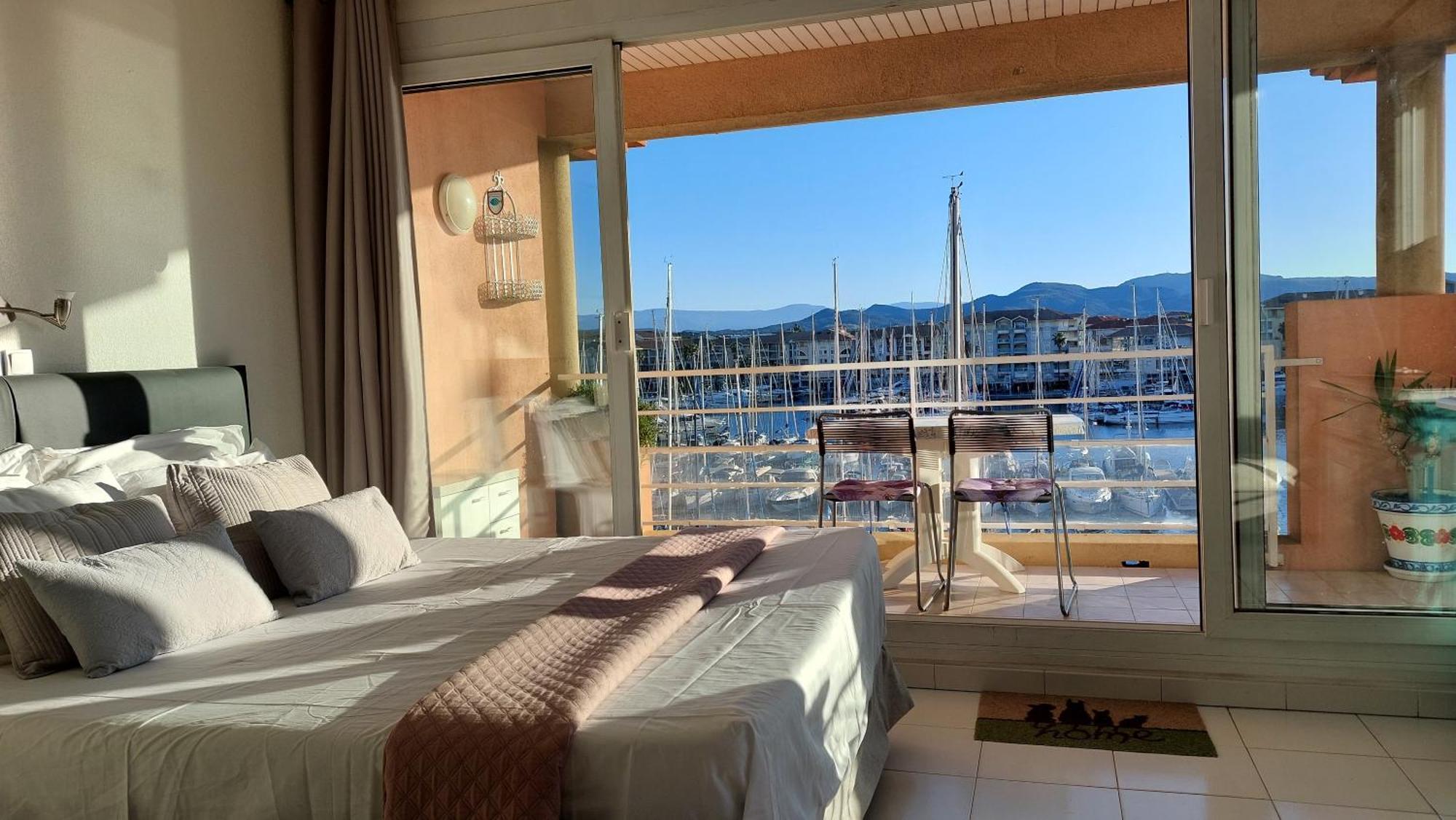 Boutique Apartment Hirondelle Port Fréjus Eksteriør bilde