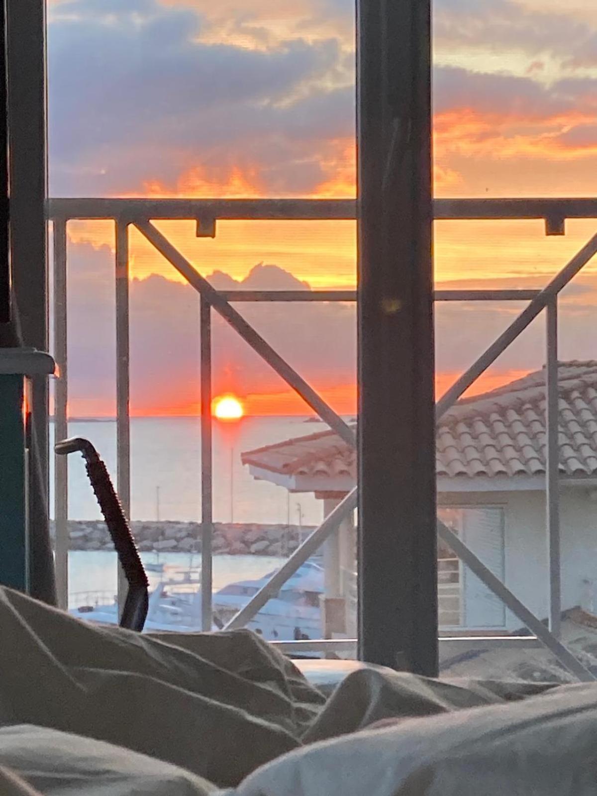 Boutique Apartment Hirondelle Port Fréjus Eksteriør bilde